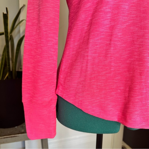 NWT GAP Essential Rib Turtleneck T-Shirt fuchsia SMALL - Picture 4 of 12